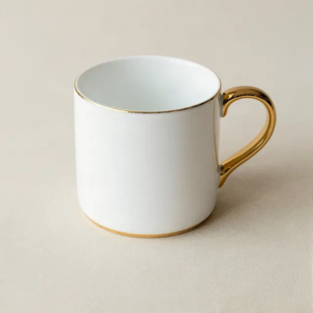 Jarro mug filete dorado de porcelana blanca